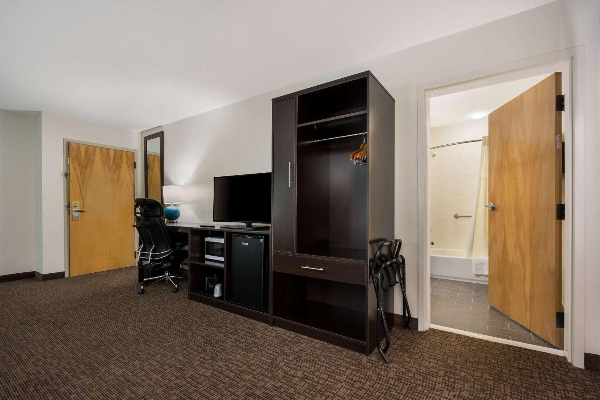 Sleep Inn & Suites Cullman I-65 Exit 310 Bagian luar foto